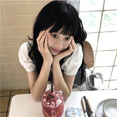男孩